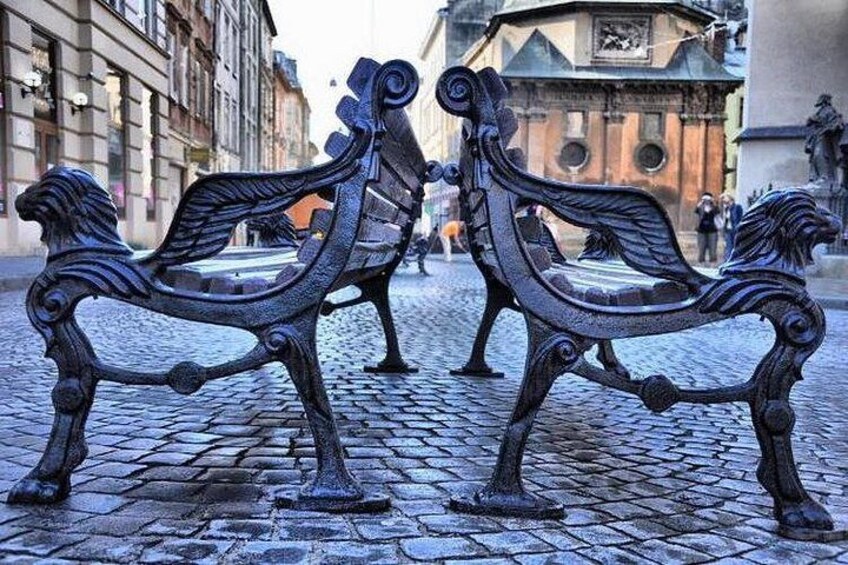 Explore the ancient streets of Lviv 2