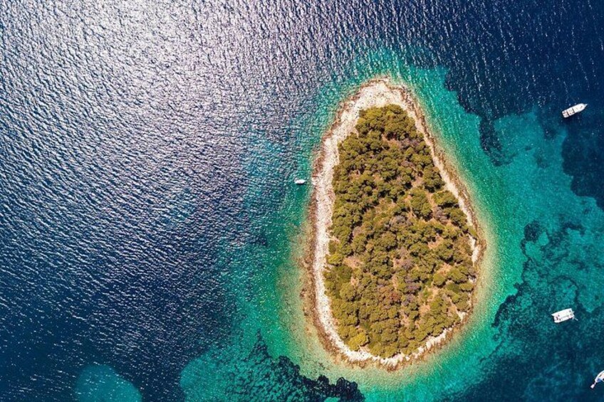 Paklinski islands - island Hvar Providenca Experience 4