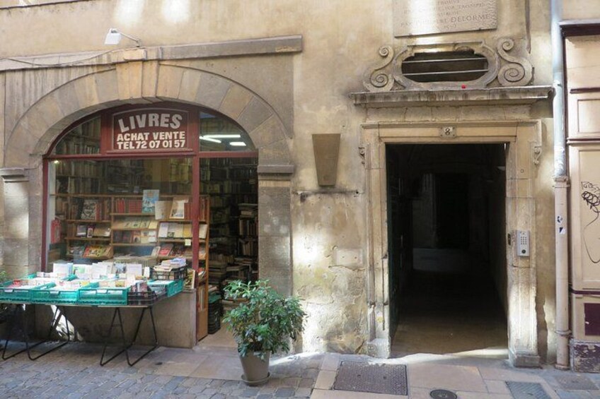 Vieux Lyon Cultural & Historical Walking Guided Tour (English) 2