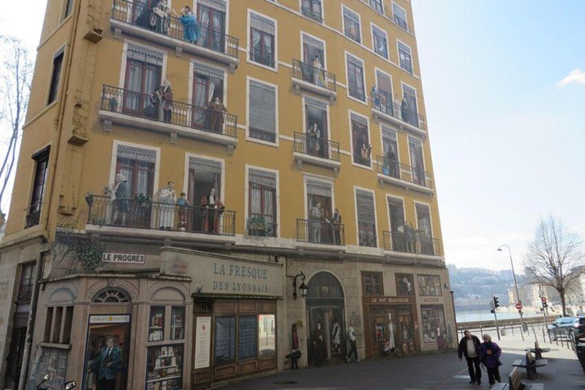 Highlights and Hidden Gems of Lyon Guided Walking Tour (English) 3