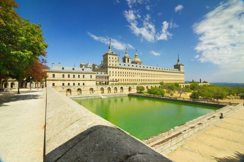 Escorial & Valley Half-Day Morning Tour from Madrid 2