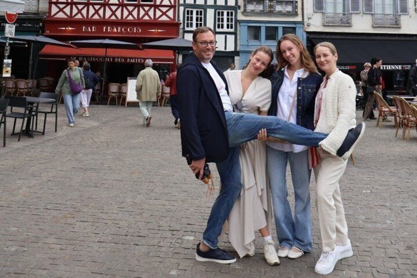 Private French Basque Tour: Biarritz, Bayonne & Chocolate 3