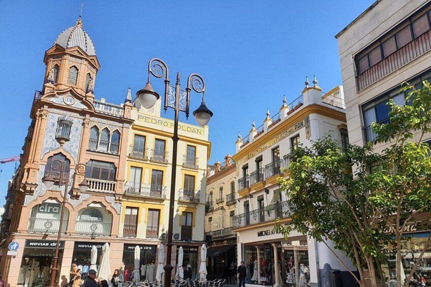 Sevilla Food Tour: Tapas, Wine, History & Traditions 2
