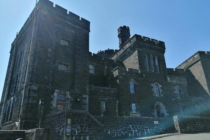 Stirling Old Town Daily Walking Tour with a Local Guide 1