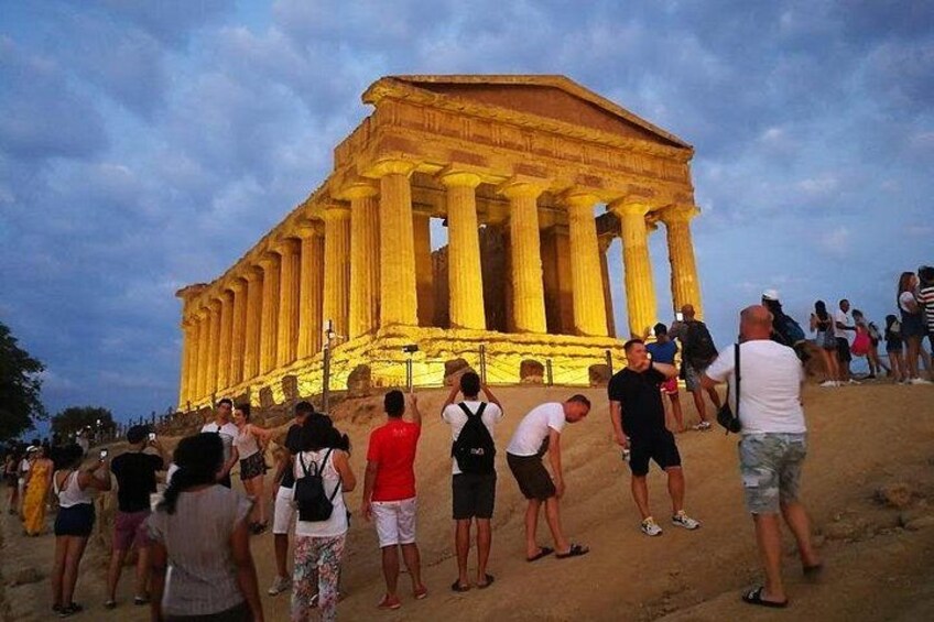 Sunset Tour of the Valley of the Temples 3