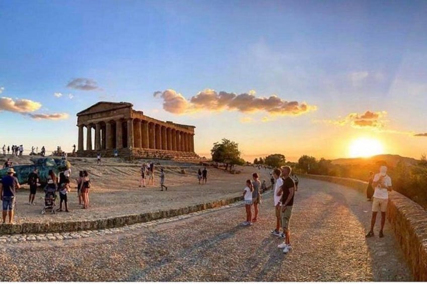 Sunset Tour of the Valley of the Temples 1