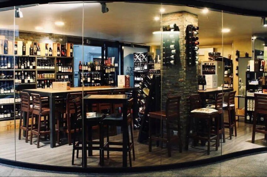 Top Wine Tasting: 7 wines paired with local specialties 2