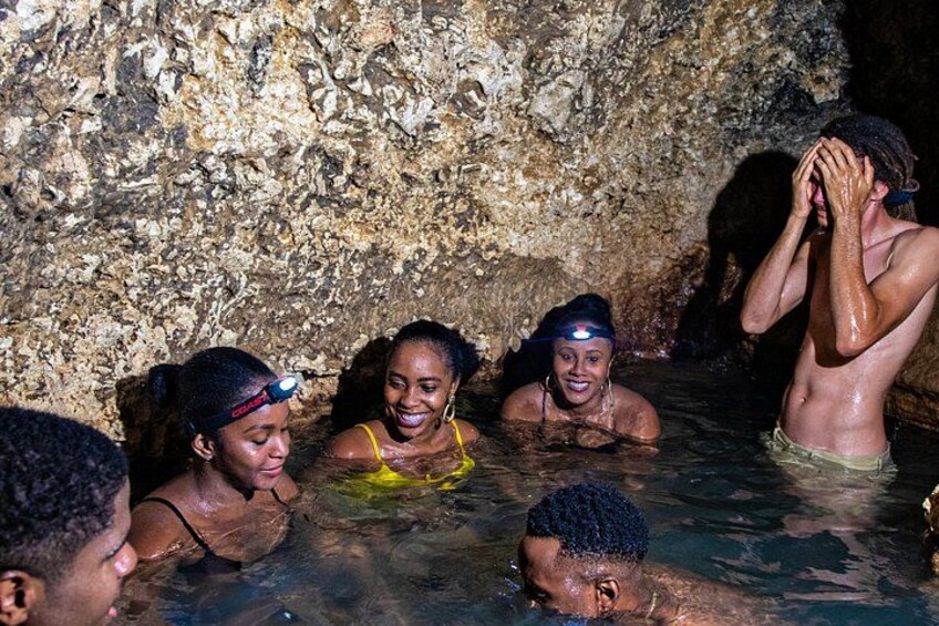 Cole's Cave Hike 3