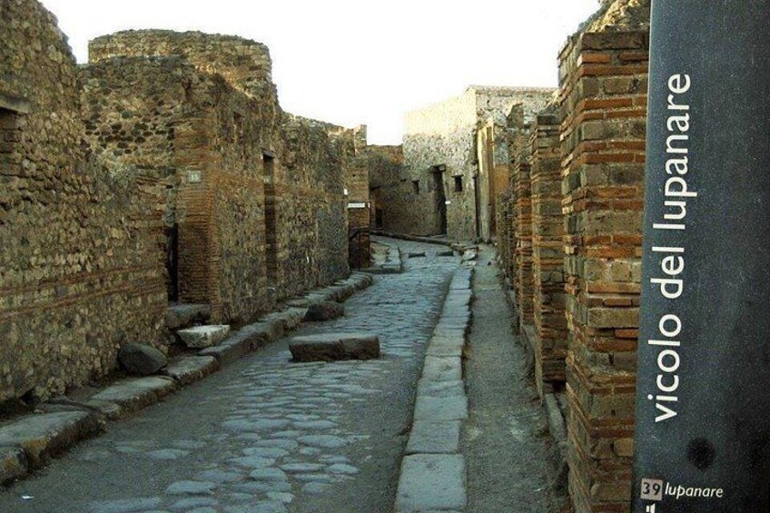 Pompeii Lupanare - Sunland Viaggi 2