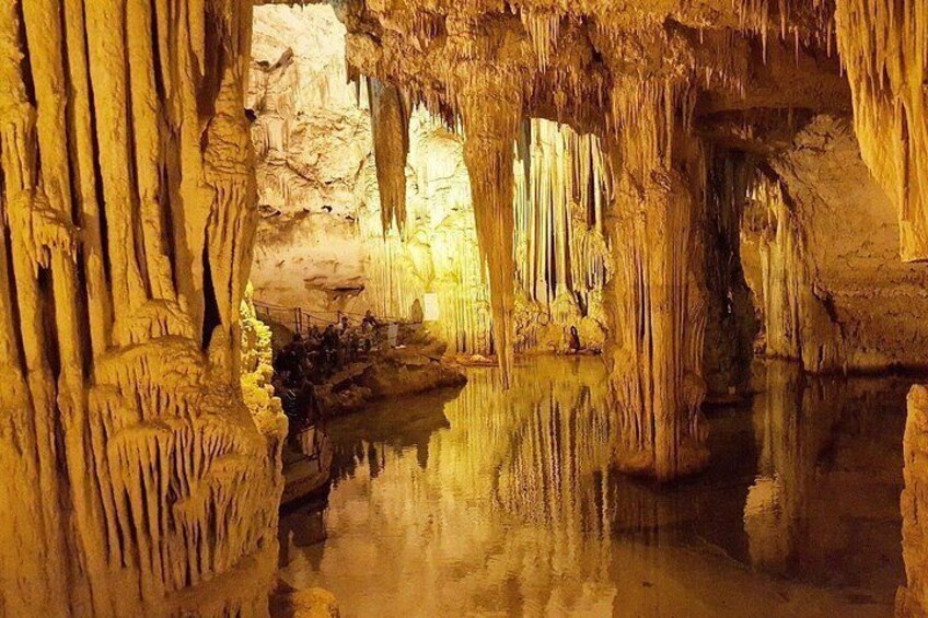 Cagliari: Alghero full day Private Tour Experience 3