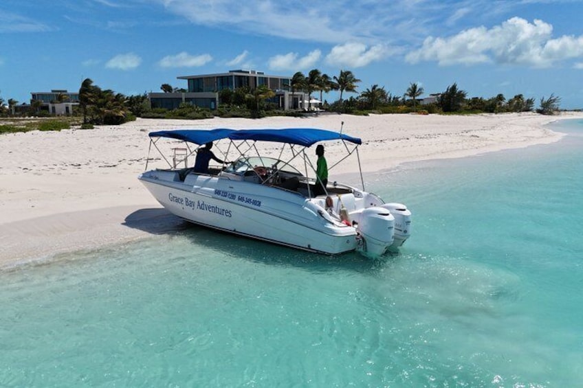 Private Boat Tours to outer islands, snacks drinks- snorkel- cruise! 1