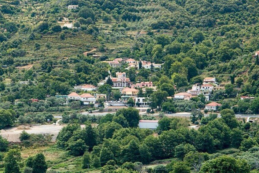 Elos village, on the road to Elafonisi Beach 4