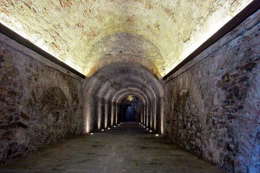 Discover Lucca’s Secrets on a Guided Walking Tour 3