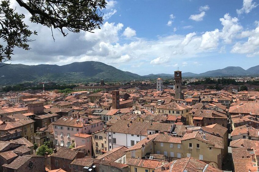 Discover Lucca’s Secrets on a Guided Walking Tour 2