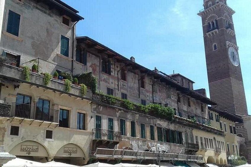 Excursion in Verona. 1