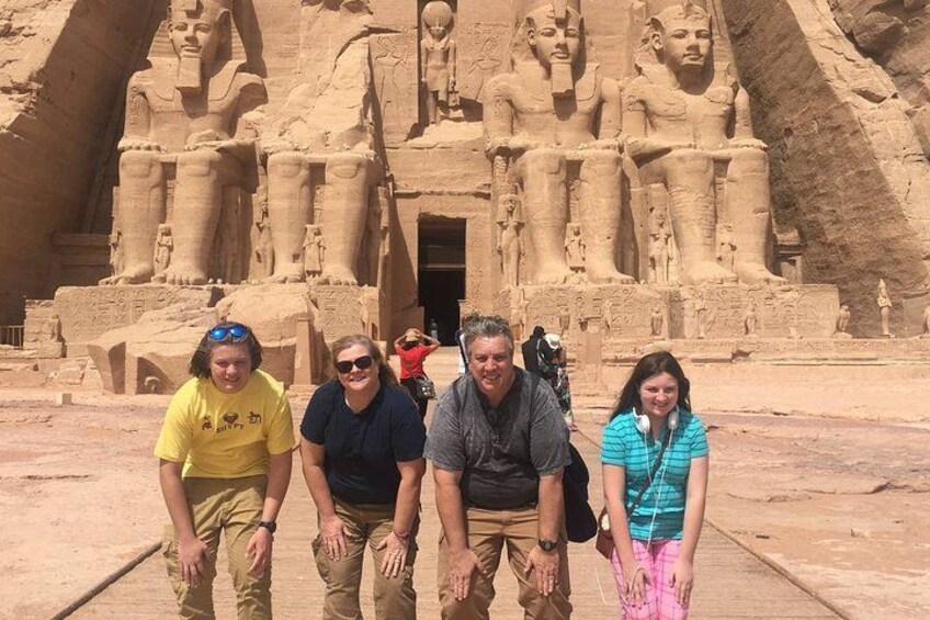 4Days Nile Cruise From Aswan To Luxor Abu Simbel and Air Balloon 5