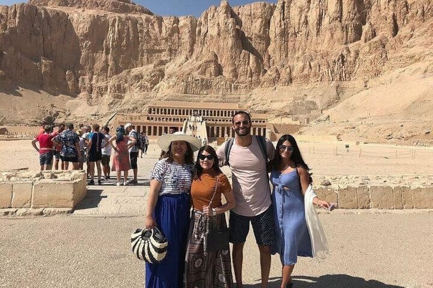 4Days Nile Cruise From Aswan To Luxor Abu Simbel and Air Balloon 2