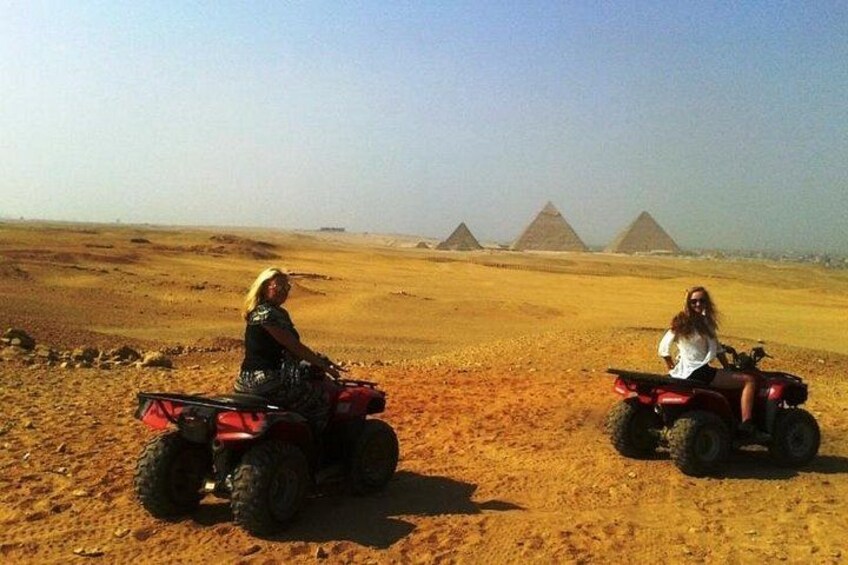 Quad bike ride in the pyramids of Giza 5