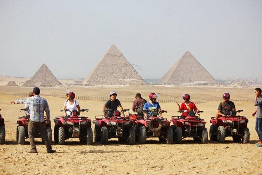 Quad bike ride in the pyramids of Giza 2