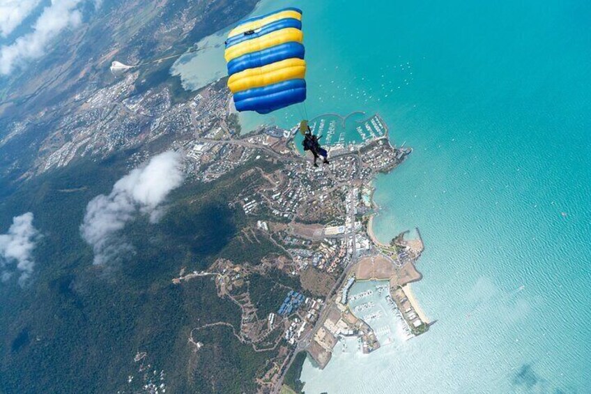 Airlie Beach Tandem Skydive Over the Whitsunday Islands 3