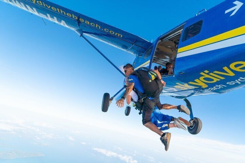 Airlie Beach Tandem Skydive Over the Whitsunday Islands 5