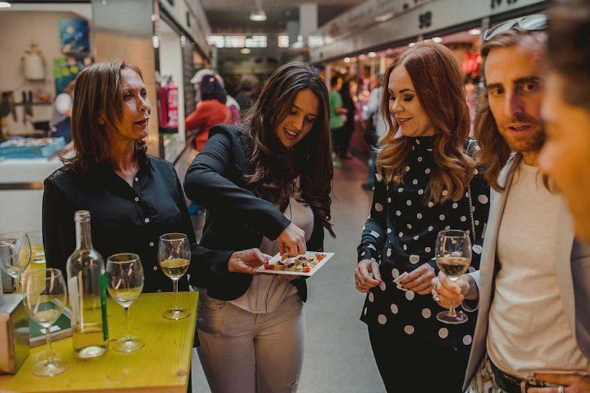Málaga Evening Tapas Crawl Tour by Food Lover Tour - All included 2