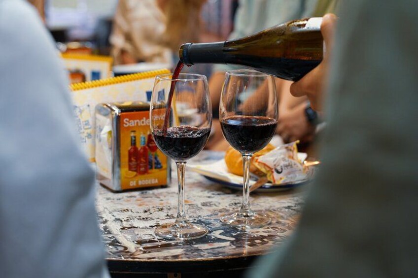 Málaga Evening Tapas Crawl Tour by Food Lover Tour - All included 3