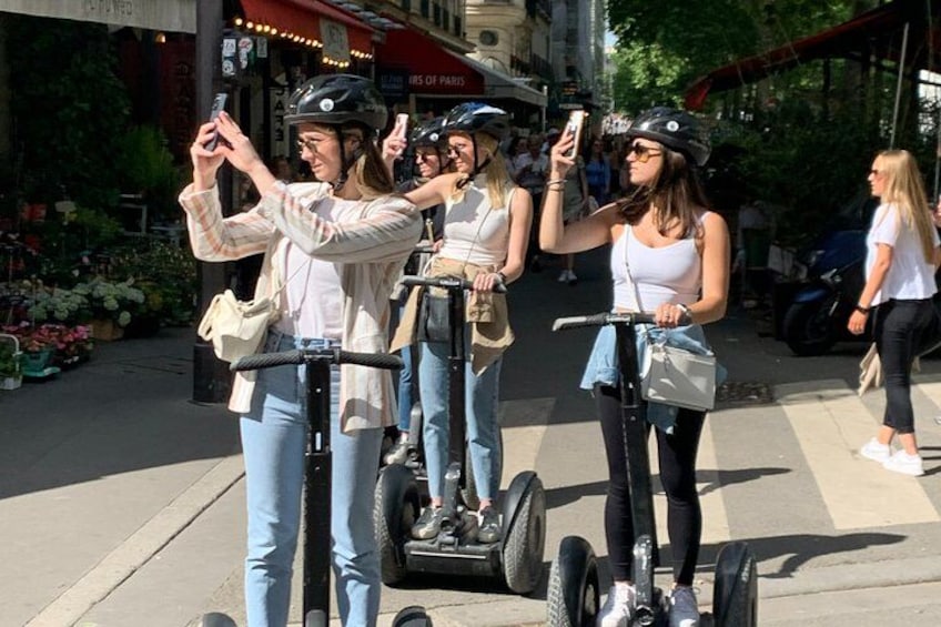 Paris City Sightseeing Half Day Guided Segway Tour with a Local Guide 3