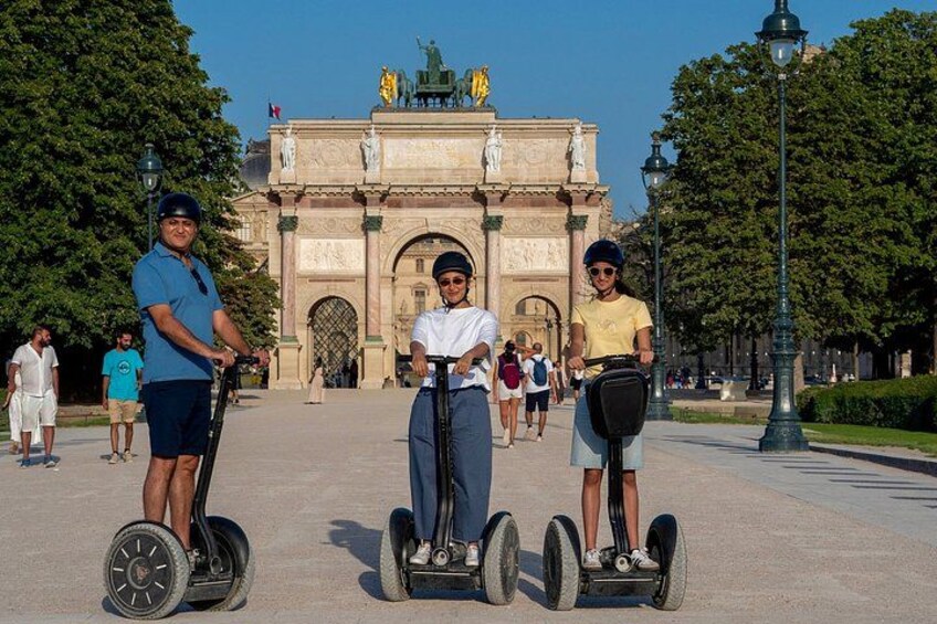 Paris City Sightseeing Half Day Guided Segway Tour with a Local Guide 2
