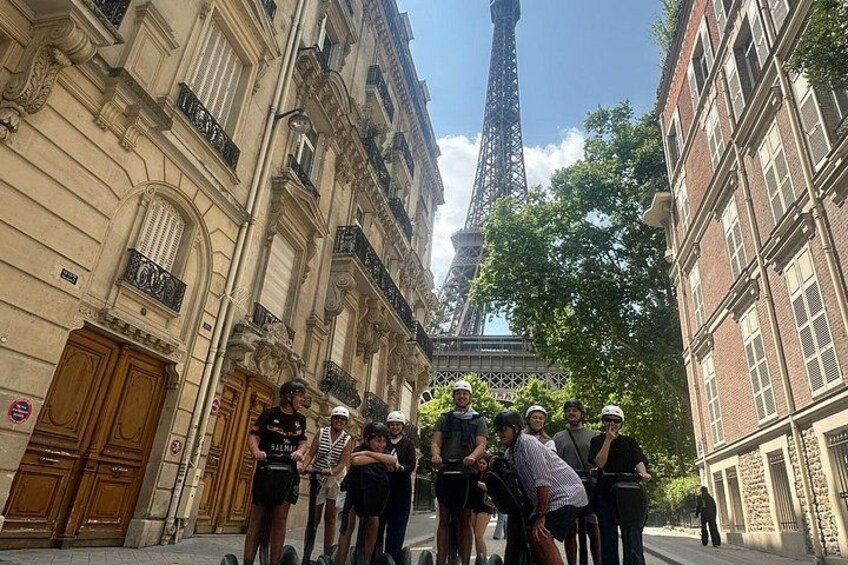 Paris City Sightseeing Half Day Guided Segway Tour with a Local Guide 3