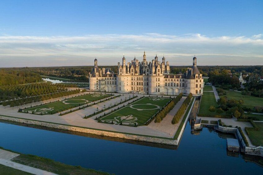 Day Tour of Chateaux of Chenonceau, Chambord & Caves Ambacia from Tours/Amboise 2