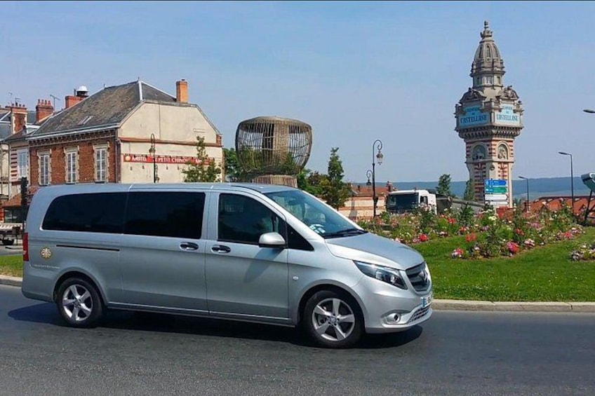 Champagne Day Trip from Reims including 9 Champagne Tastings 3