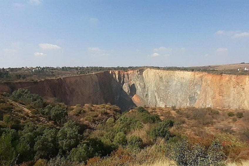 Cullinan Diamond Mine Surface Guided Tour from Johannesburg, every MONDAY. 2