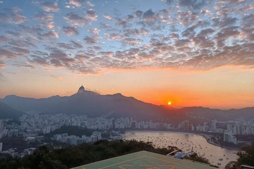 Private Rio Sunset Tour: Two Landmarks, One Sunset, Your View 3