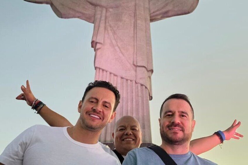 Private Rio Sunset Tour: Two Landmarks, One Sunset, Your View 2