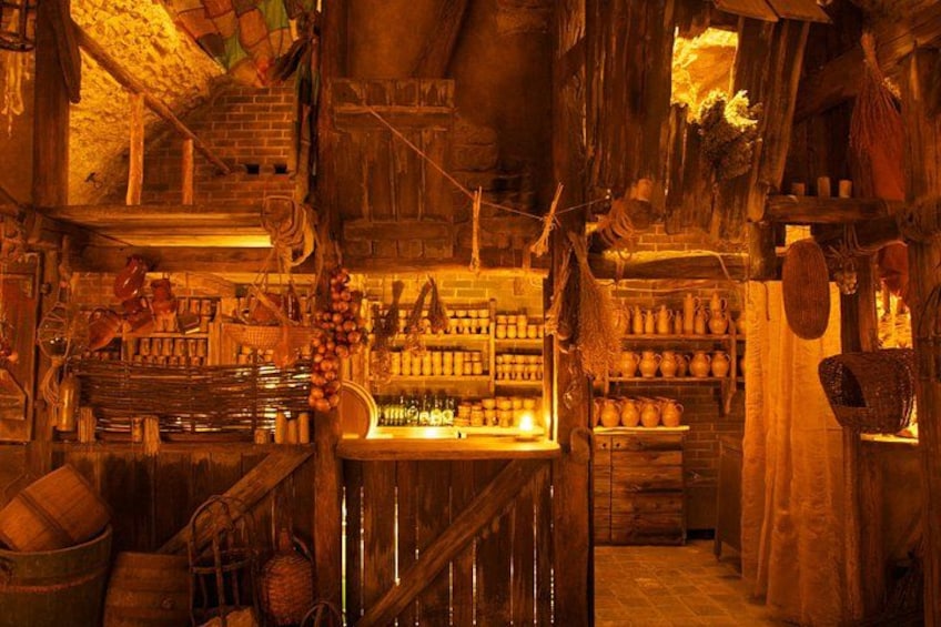 Prague 5 Courses Medieval Dinner and Live Performances 4