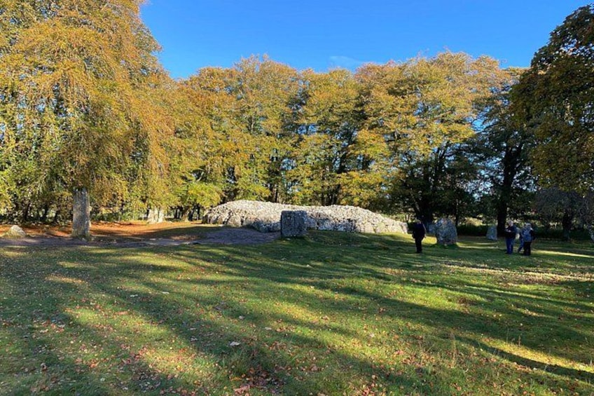 Clava Cairns 5