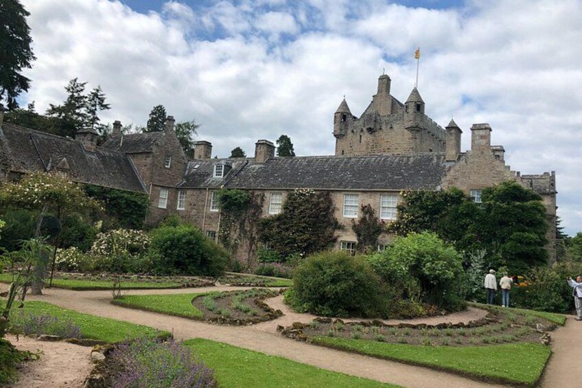 Cawdor Castle And Gardens 2