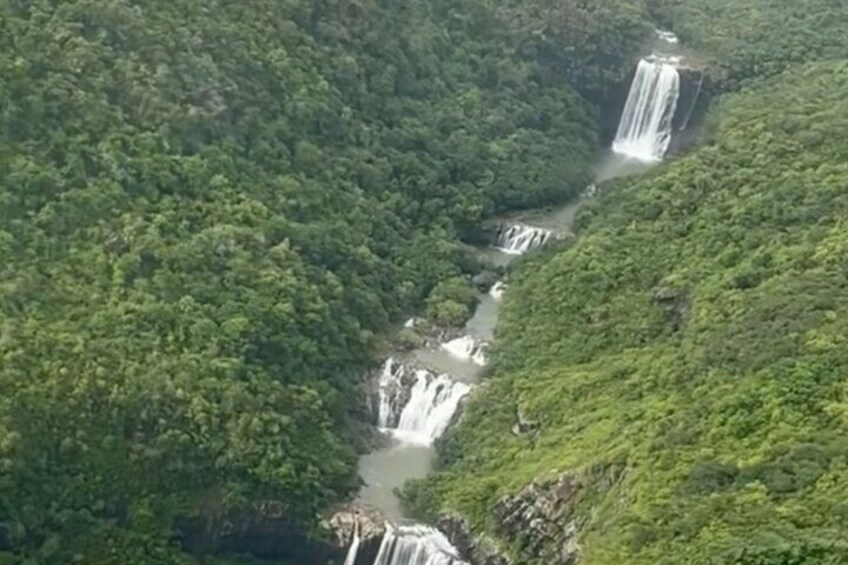 Tamarind Falls/7 Cascades Half day Trek 