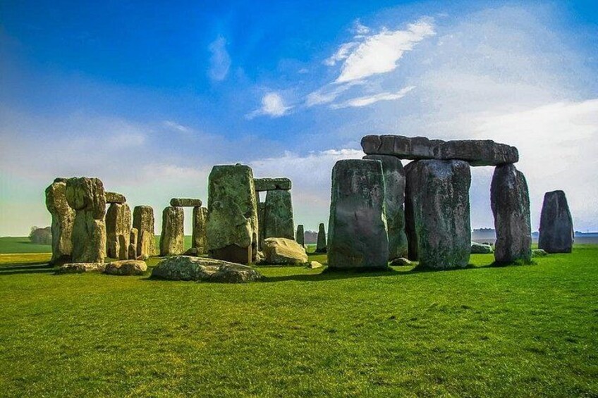 Stonehenge Morning Half-Day Tour from London Including Admission 2