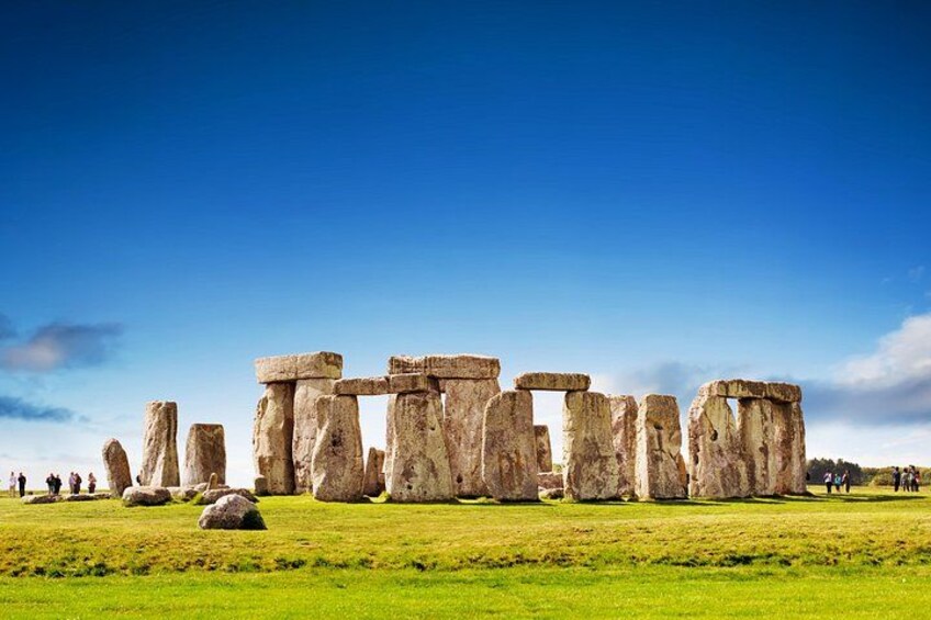 Stonehenge Morning Half-Day Tour from London Including Admission 1