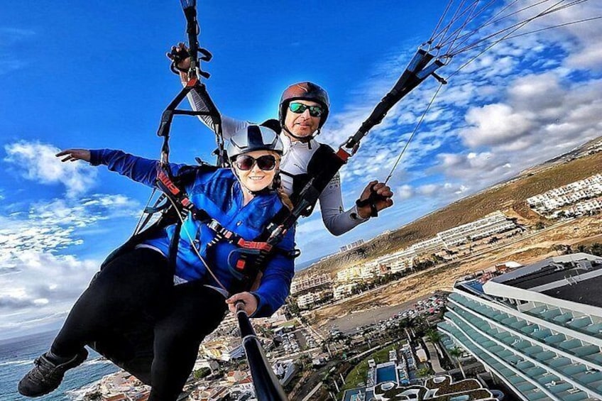 Bronze Tandem Paragliding Flight in South Tenerife with Pick-up 4