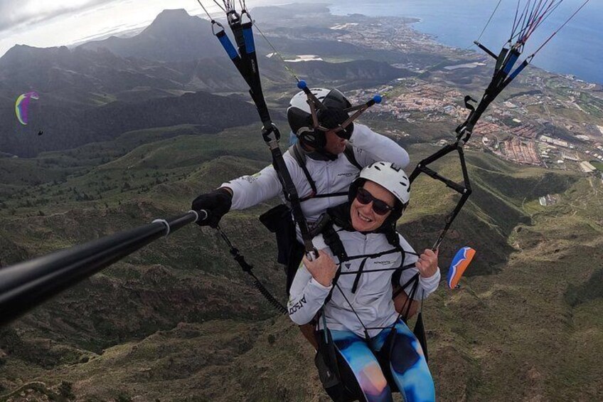Bronze Tandem Paragliding Flight in South Tenerife with Pick-up 2