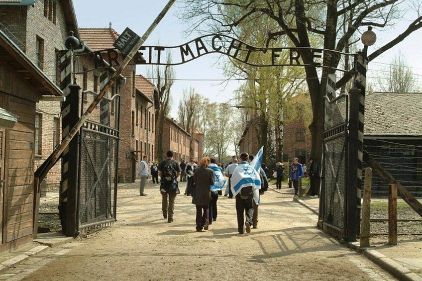 Auschwitz-Birkenau Museum and Memorial Guided Tour from Krakow 5