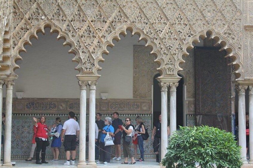 Alcázar tour and roof tour (no tickets) 4
