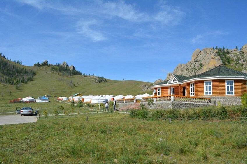 Private Day Tour: Terelj National Park + Genghis Khan's Statue .. 4
