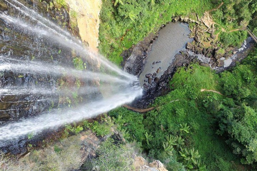 Up to 5 waterfalls on tour 2