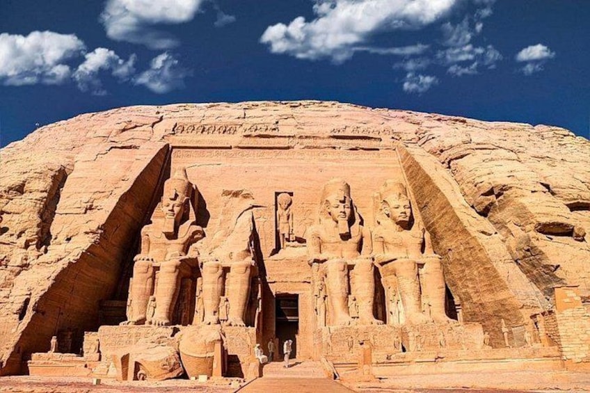 Private Customizable Day Tour To Abu Simbel From Aswan By Private Car 5
