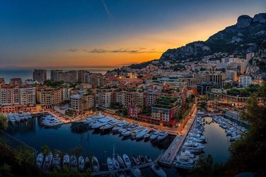 Private Tour: Monaco at Night by Minivan 4