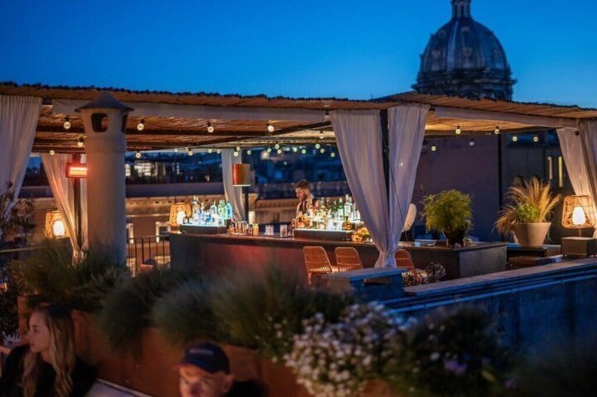 Romantic Rome - Golf Cart tour with rooftop aperitivo 2